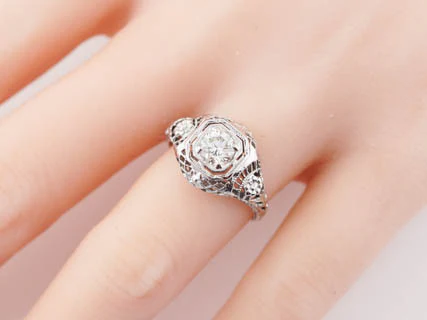 Antique Engagement Ring Art Deco .50 ct Round Brilliant Diamond in 18k White Gold - Image 9