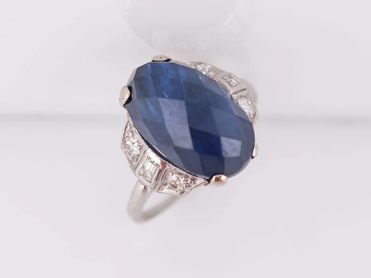 Antique Engagement Ring Art Deco 9.38ct Fantasy Cut Oval Sapphire in Platinum - Image 3
