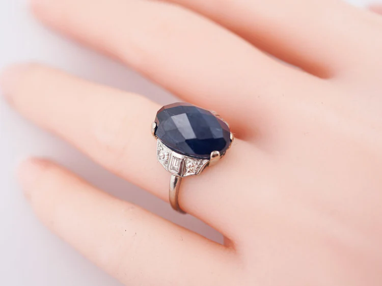 Antique Engagement Ring Art Deco 9.38ct Fantasy Cut Oval Sapphire in Platinum - Image 7