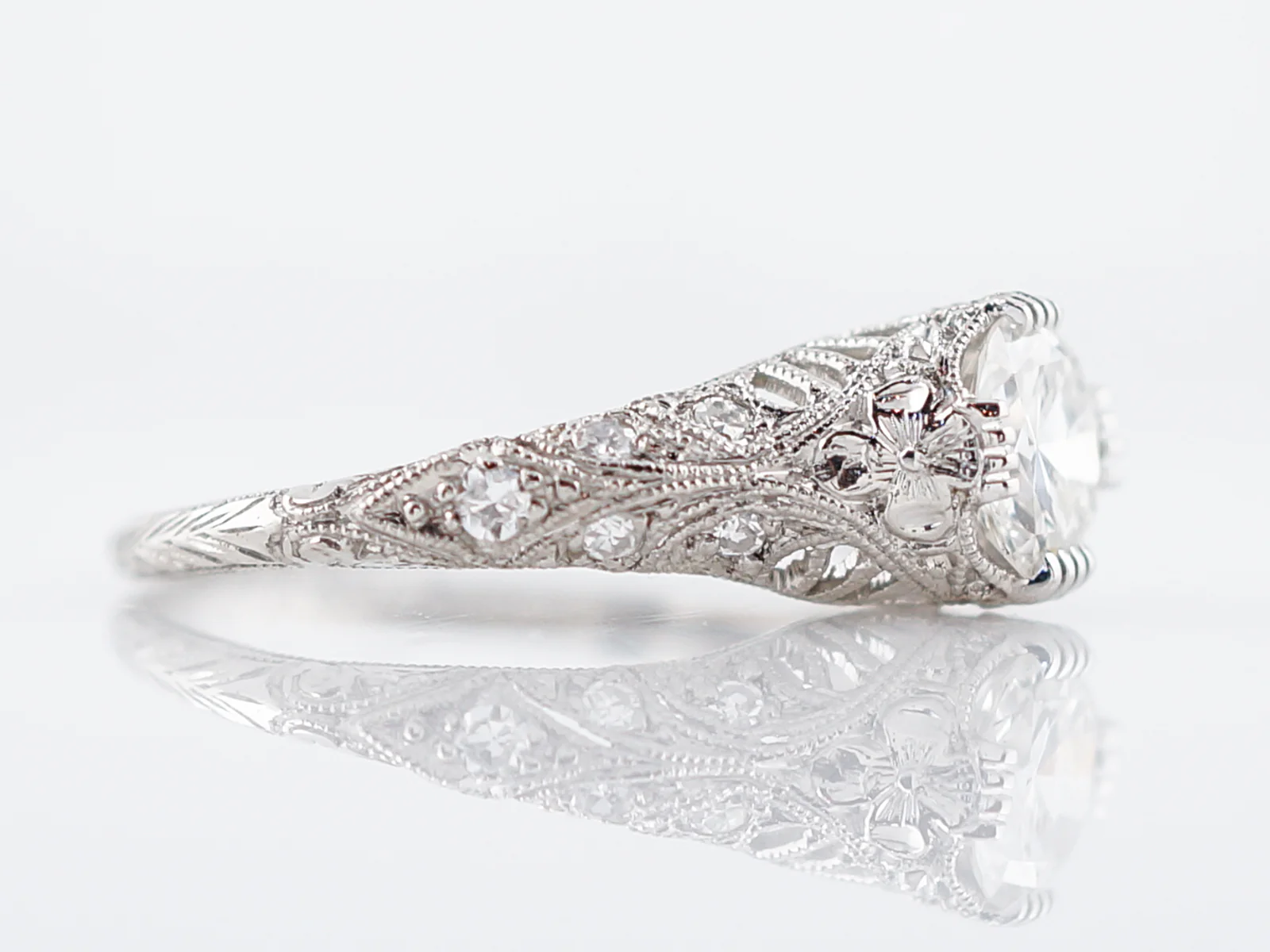 Antique Engagement Ring Art Deco .94 Transitional Cut Diamond in Platinum - Image 4