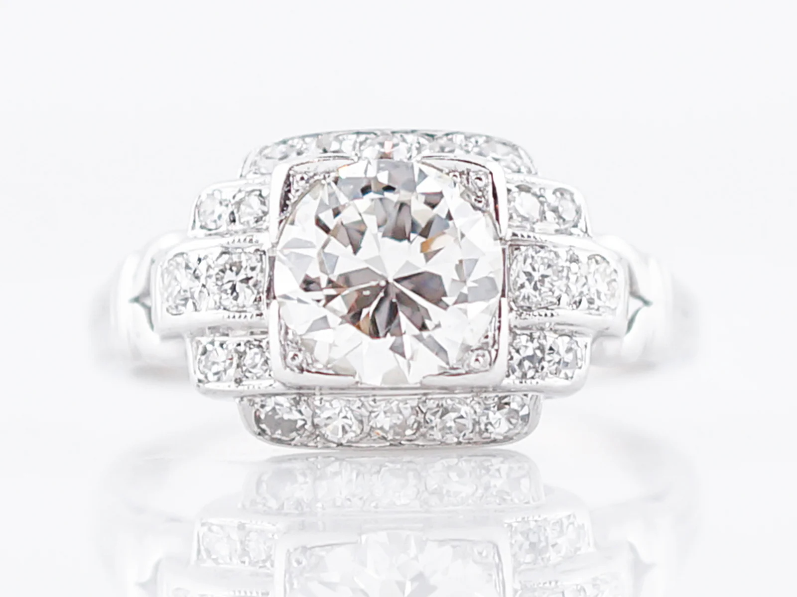 Antique Engagement Ring Art Deco .99 Round Brilliant Cut Diamond in 18k White Gold - Image 2