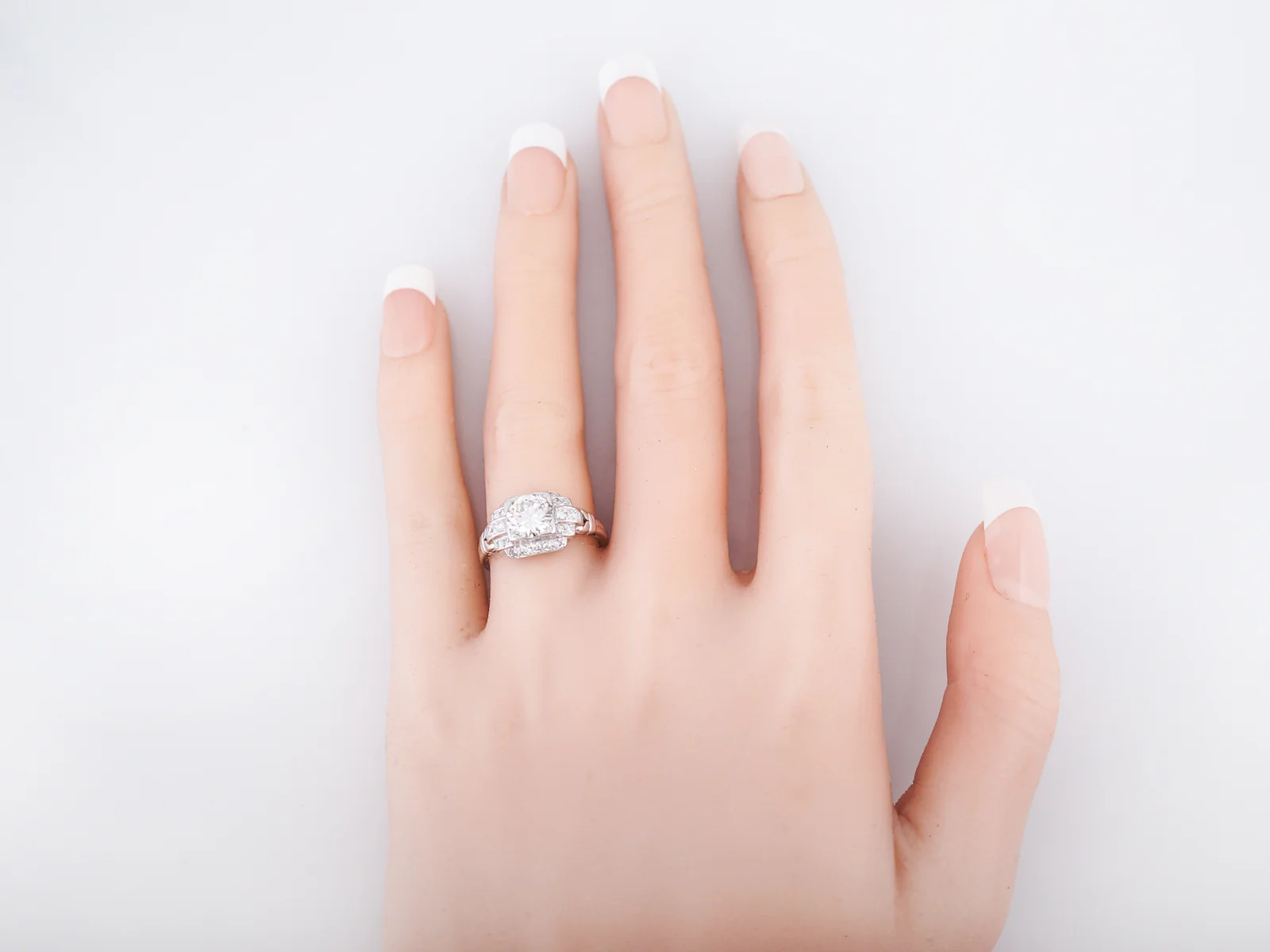 Antique Engagement Ring Art Deco .99 Round Brilliant Cut Diamond in 18k White Gold - Image 7