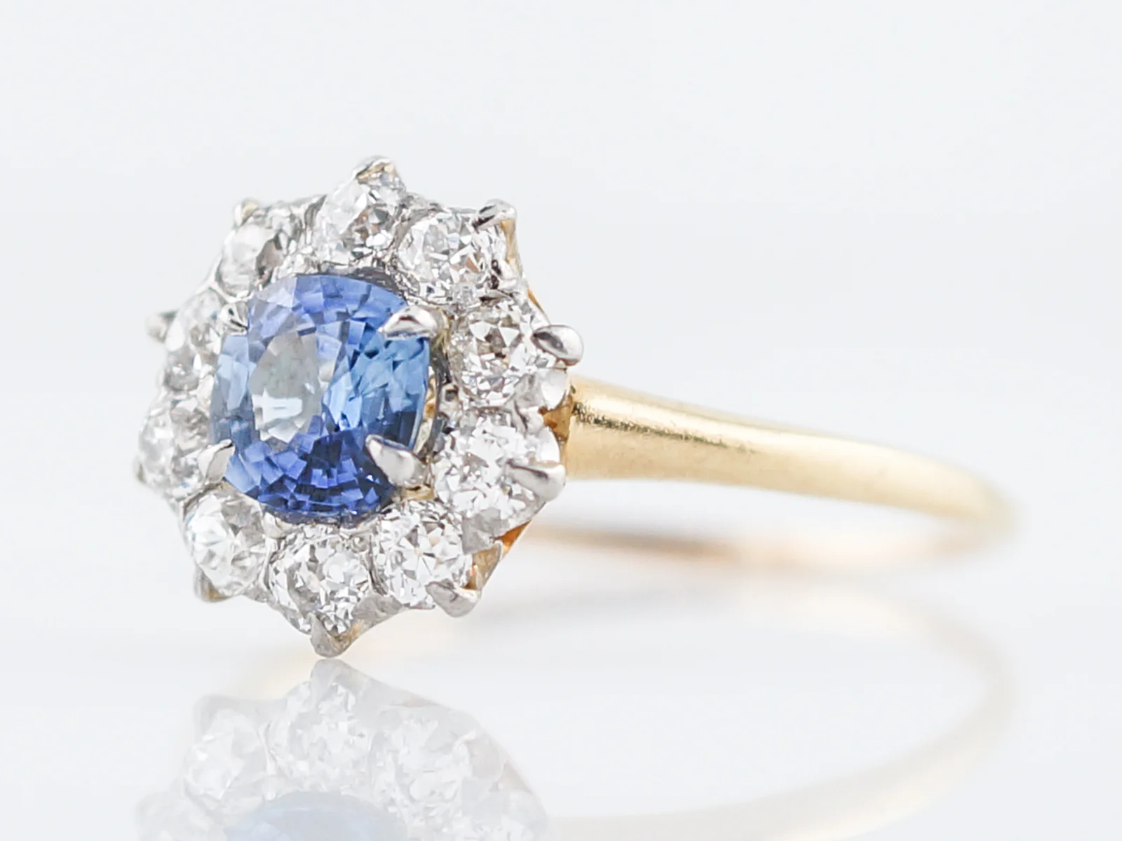 Antique Engagement Ring Edwardian .90 Round Cut Sapphire in 14k Yellow Gold & Platinum - Image 2