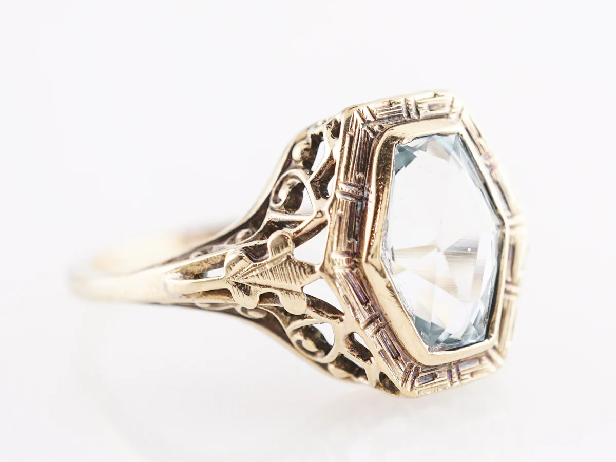 Antique Filigree Aquamarine Cocktail Ring in 14k Yellow Gold - Image 3