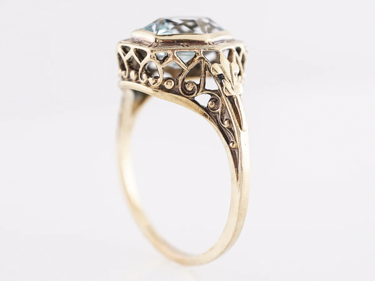 Antique Filigree Aquamarine Cocktail Ring in 14k Yellow Gold - Image 5