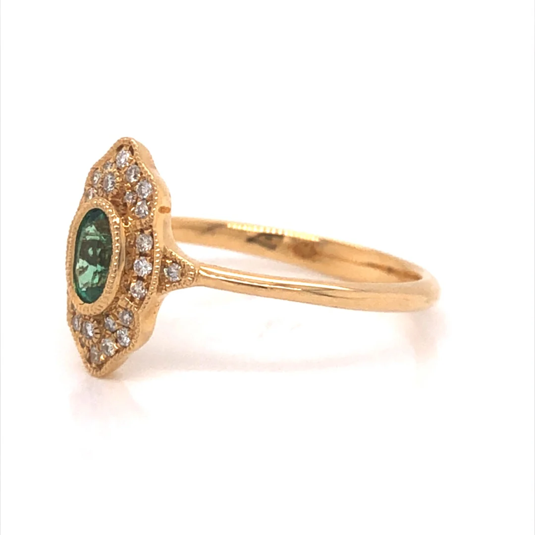 Antique Inspired Oval Emerald & Diamond Ring in 18k Yellow Gold - Image 2