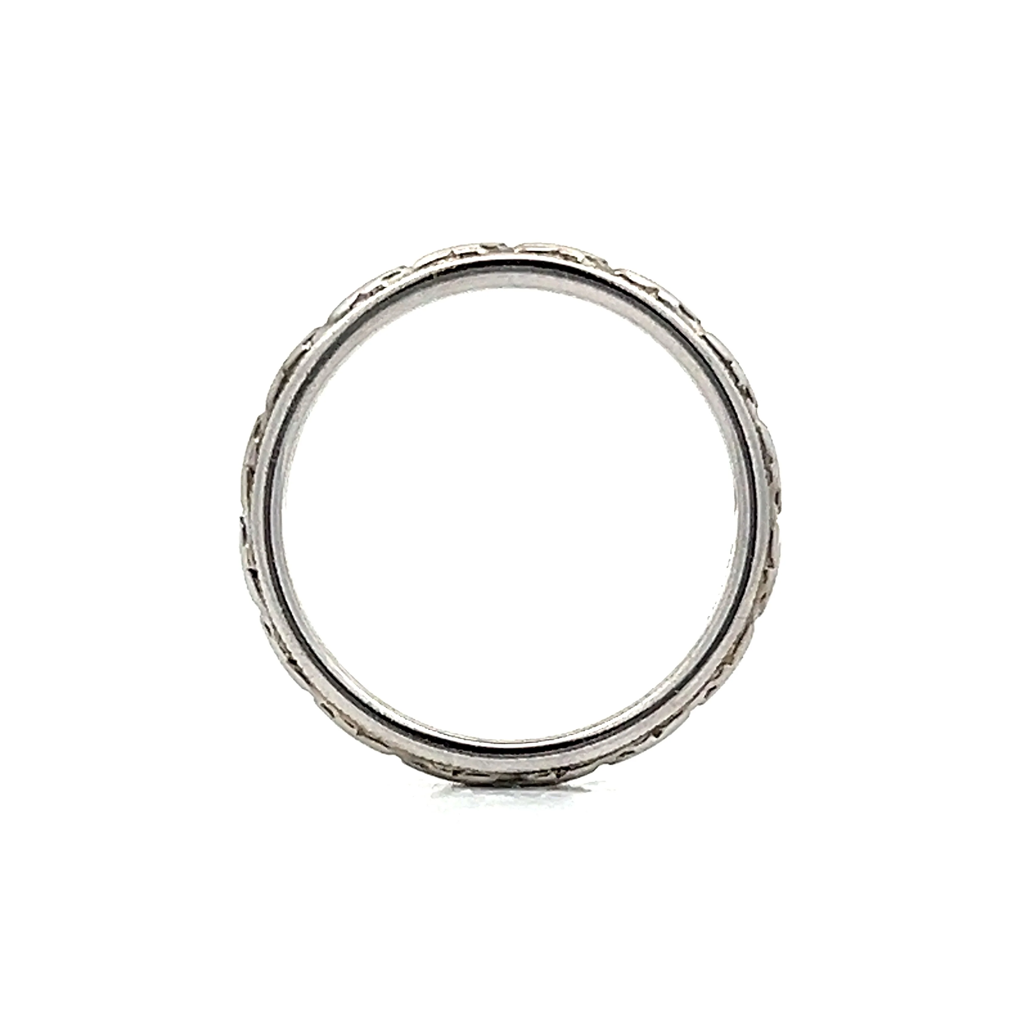 Antique Milgrain Chevron Wedding Band in 18k - Image 4