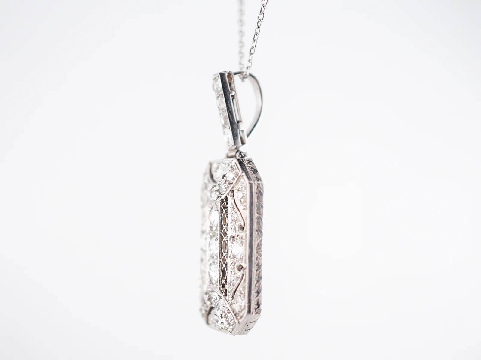 Antique Necklace Art Deco 1.17 Round Brilliant, Old Mine & Single Cut Diamonds in Platinum - Image 3
