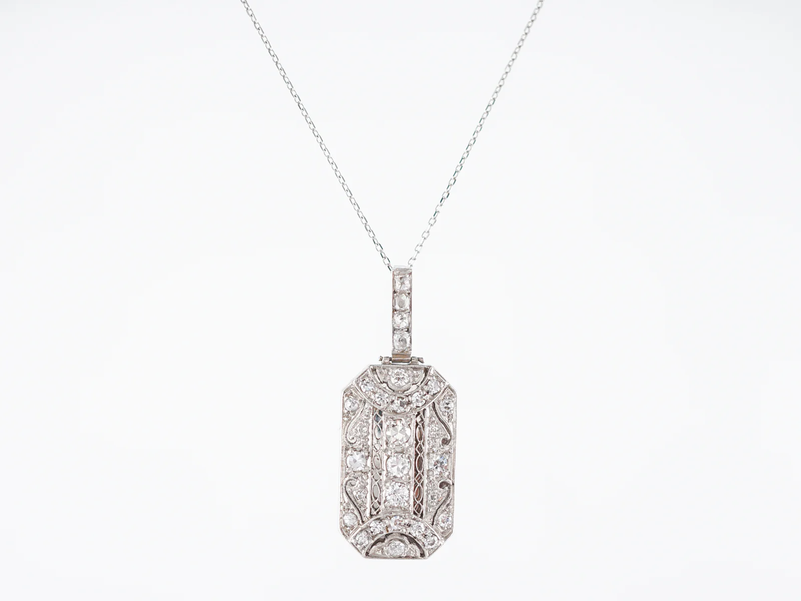Antique Necklace Art Deco 1.17 Round Brilliant, Old Mine & Single Cut Diamonds in Platinum - Image 4