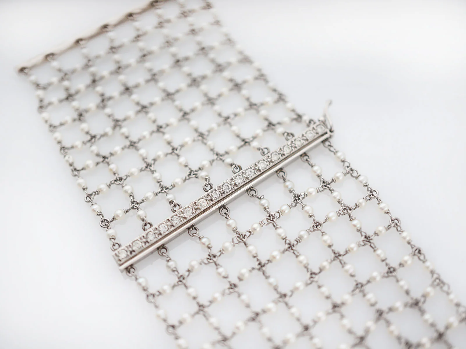 Antique Choker Necklace Edwardian 1.37 Old European Cut Diamonds & Pearls in Platinum - Image 3