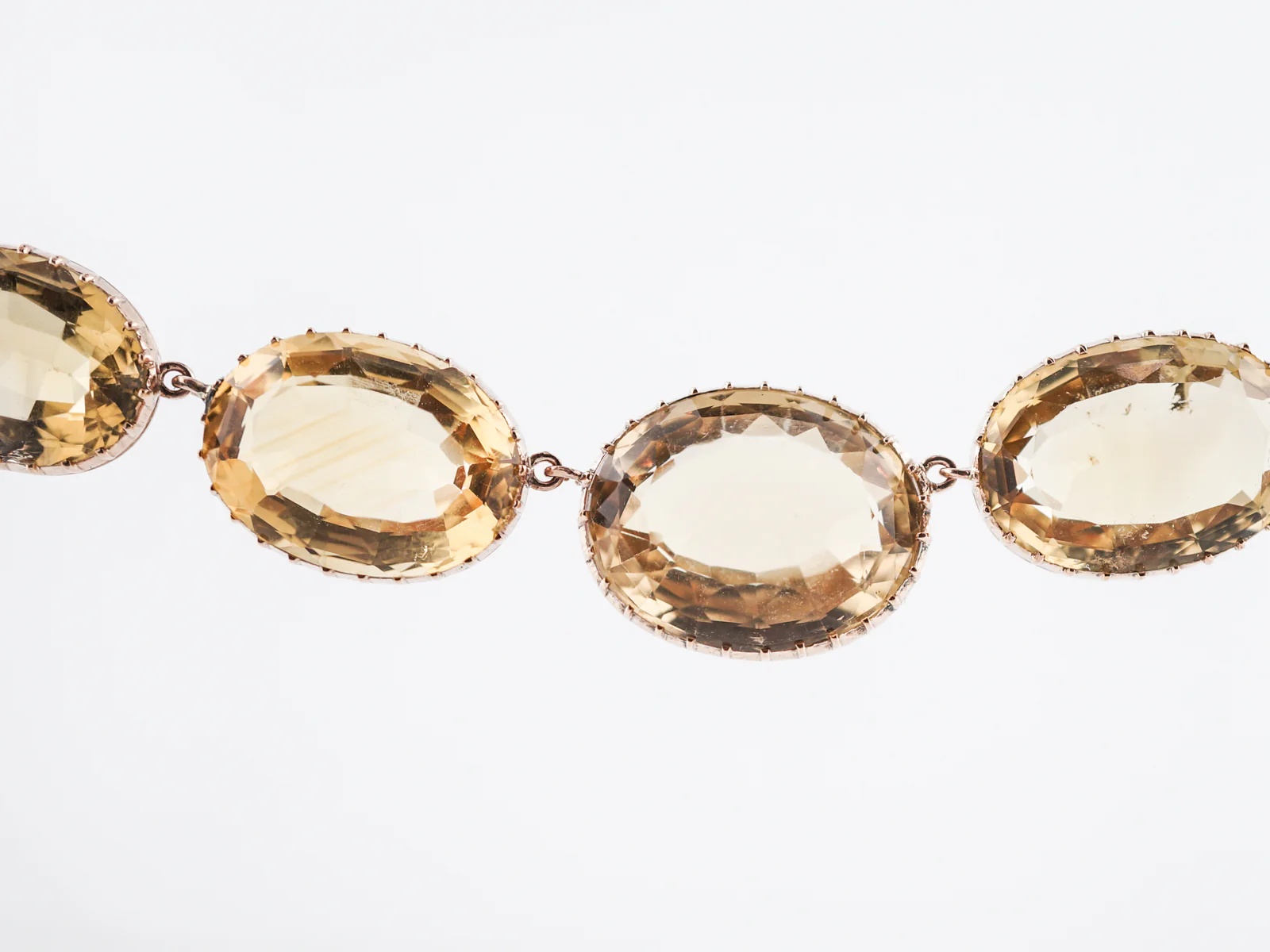 Antique Necklace Victorian 169.52 Mixed Cut Citrines in 9k Yellow Gold - Image 3