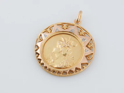 Antique Pendant Charm Gold Disc Art Nouveau 18k Yellow Gold - Image 3