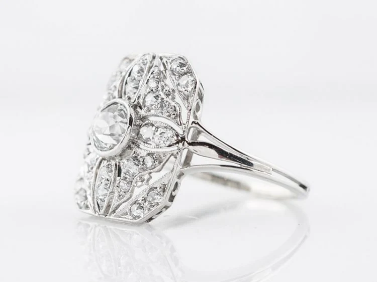 Antique Right Hand Ring Art Deco 1.03 carats of Old European Cut Diamonds in Platinum - Image 2