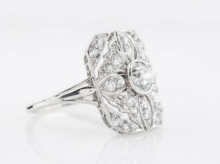 Antique Right Hand Ring Art Deco 1.03 carats of Old European Cut Diamonds in Platinum - Image 7