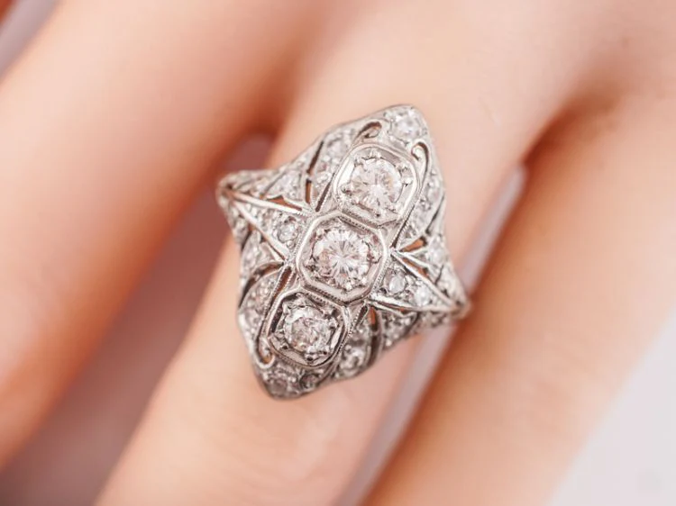 Antique Right Hand Ring Art Deco 1.05 Round Brilliant & Single Cut Diamonds in Platinum - Image 8