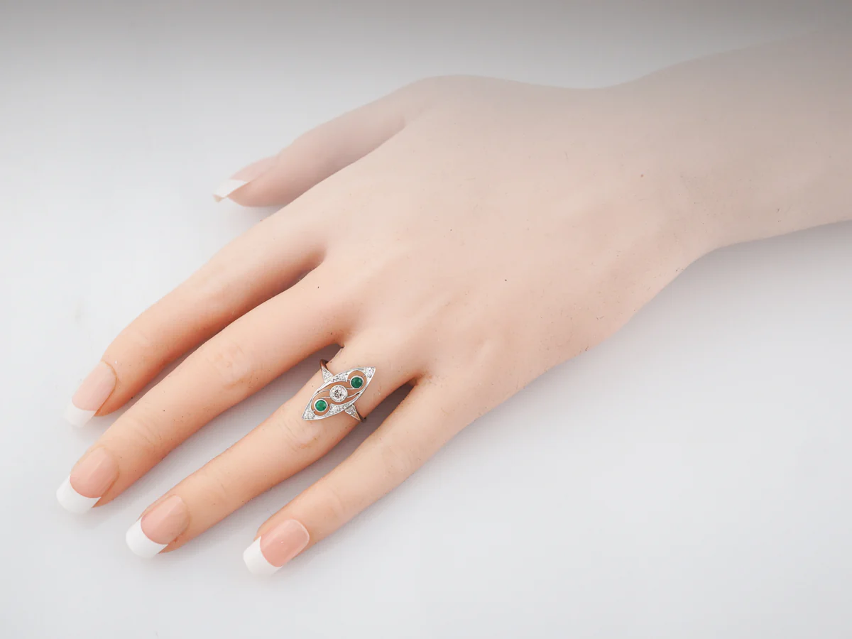 Antique Right Hand Ring Art Deco .18 Old European Cut Diamond in Platinum - Image 7