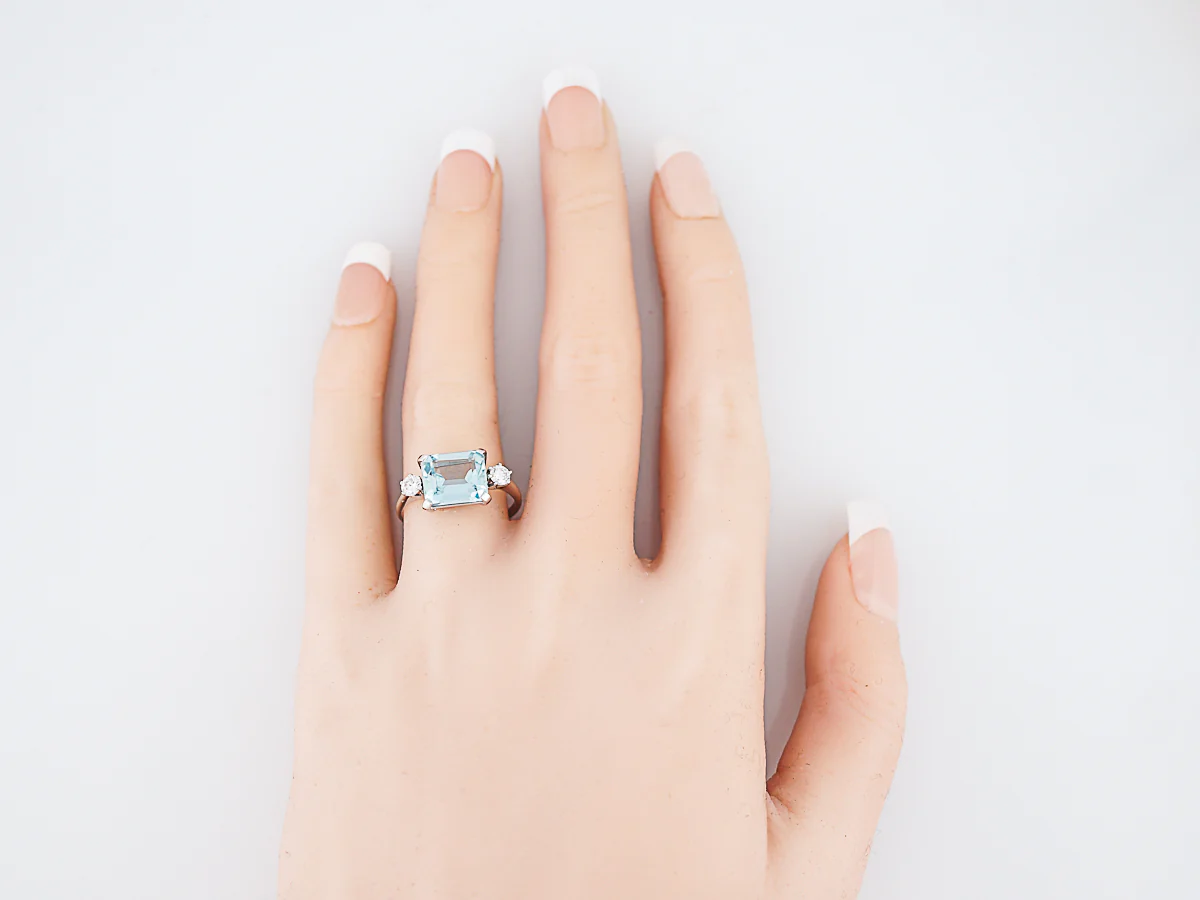 Antique Right Hand Ring Art Deco 2.71 Emerald Cut Aquamarine in Platinum - Image 8