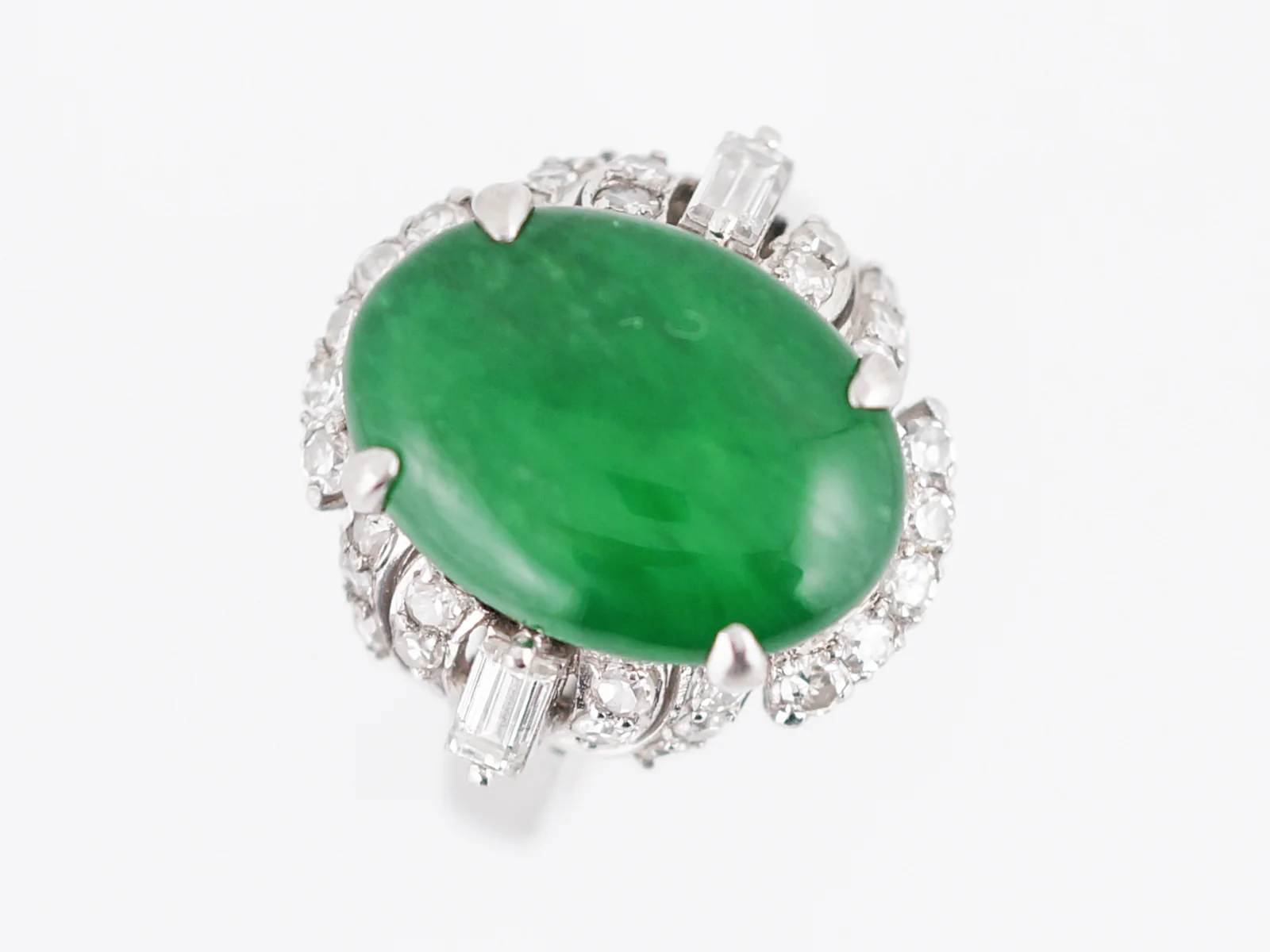 Antique Right Hand Ring Art Deco 5.67 Cabochon Cut Jade in Platinum - Image 4
