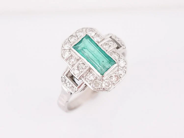 Antique Right Hand Ring Art Deco .57 Rectangular Emerald Cut Emerald in 14k White Gold - Image 4