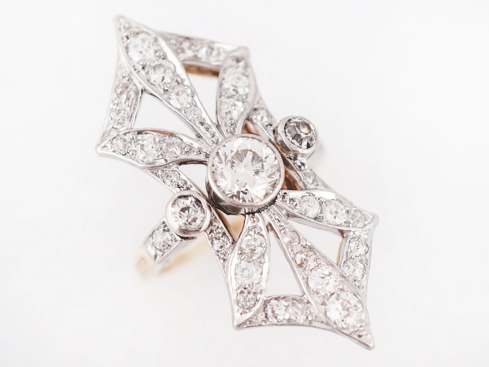 Antique Right Hand Ring Edwardian 1.61 Old European & Mine Cut Diamonds in Platinum & 14k Yellow Gold - Image 5