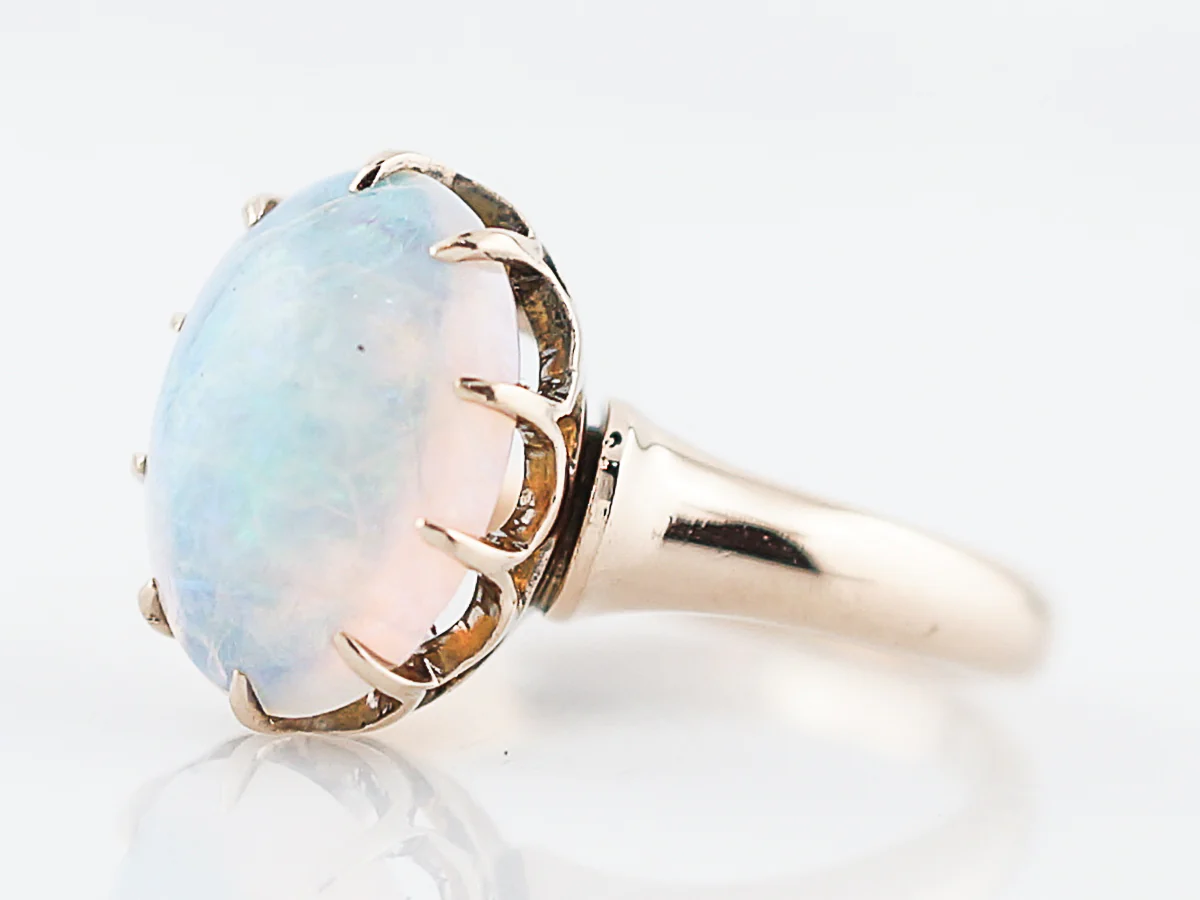 Antique Right Hand Ring Victorian 2.00 Oval Cabochon Cut Opal in 18k Yellow Gold - Image 2