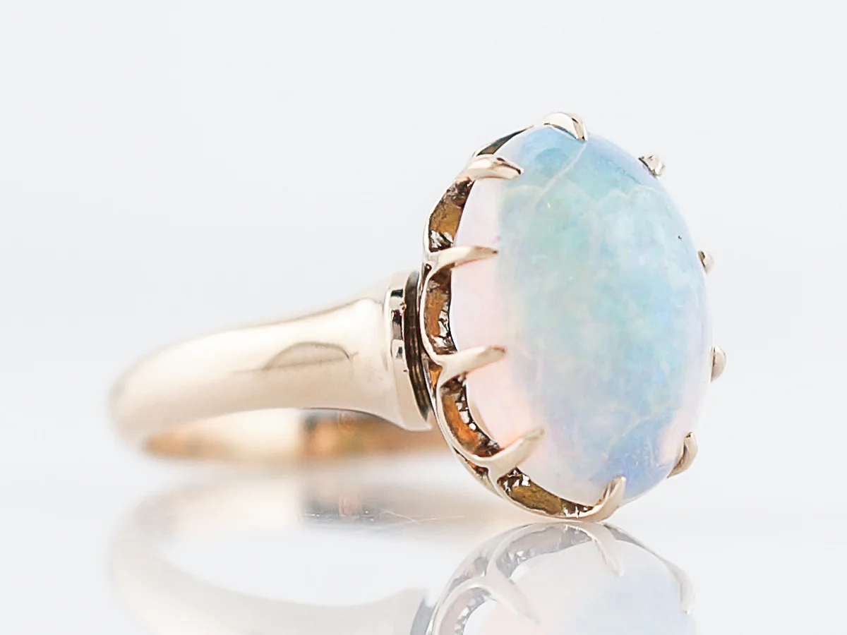 Antique Right Hand Ring Victorian 2.00 Oval Cabochon Cut Opal in 18k Yellow Gold - Image 3