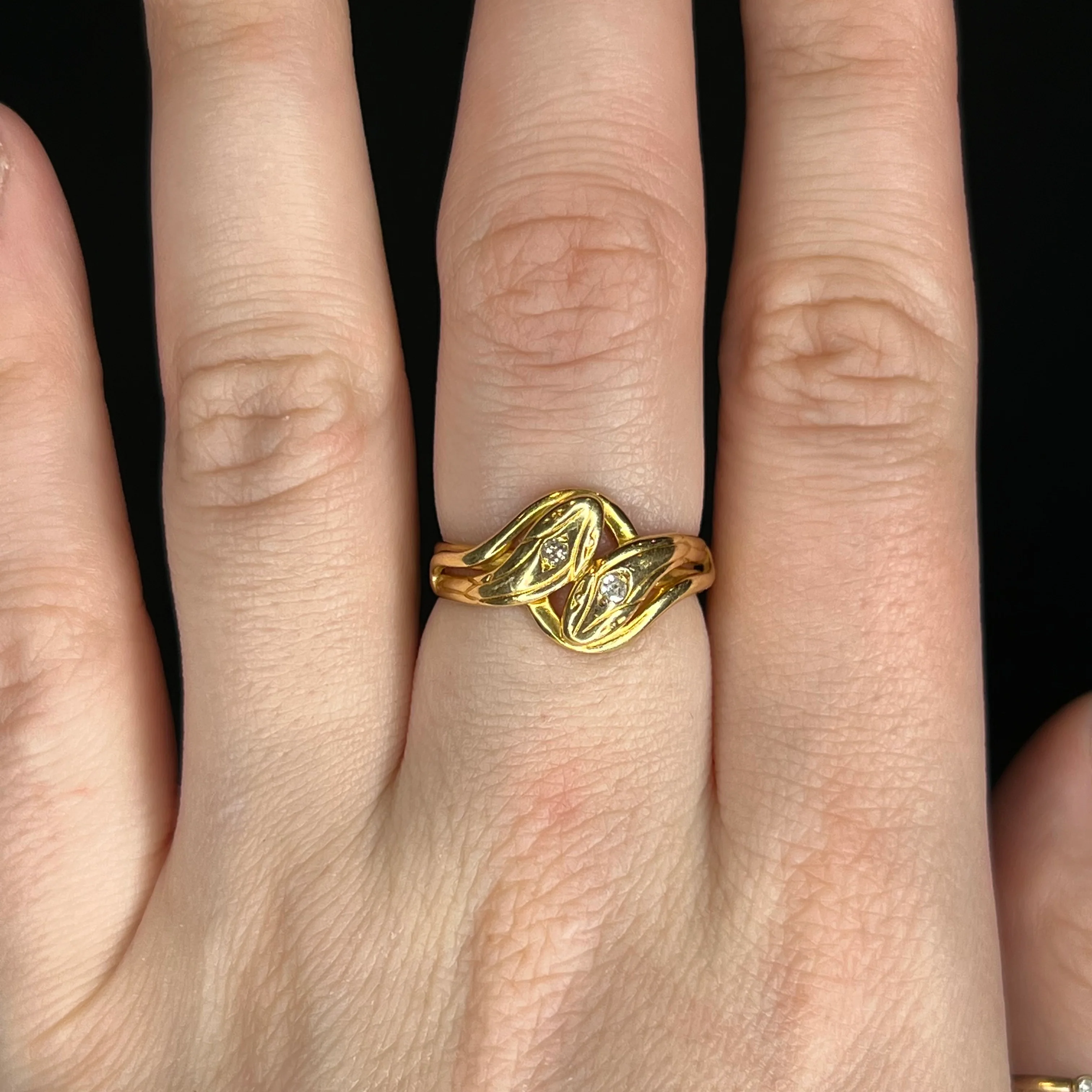 Victorian Right Hand Snake Ring with Diamonds in 18K Yellow Gold - Image 6
