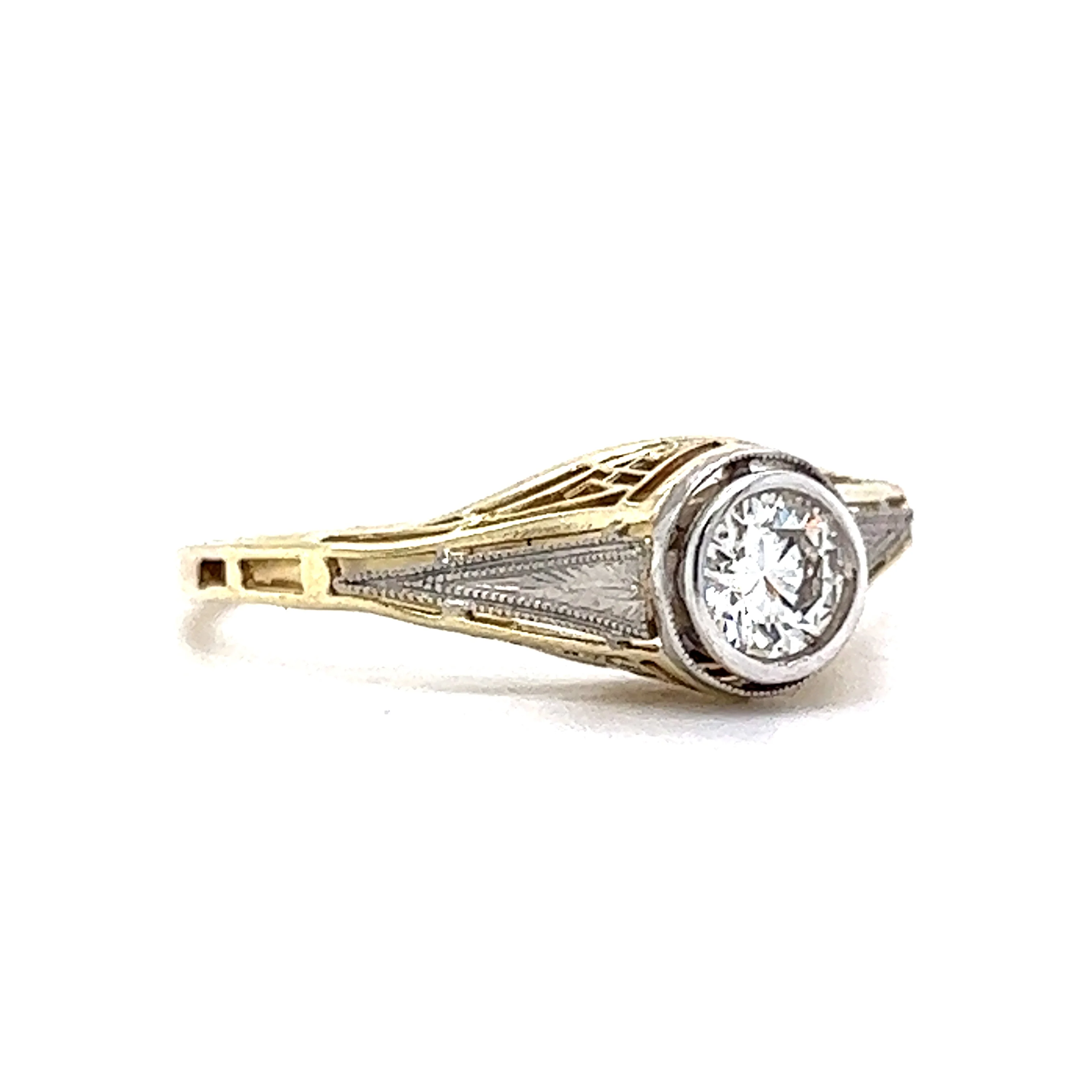 Antique Two-Tone Diamond Engagement Ring in Yellow Gold & Platinum - Image 3