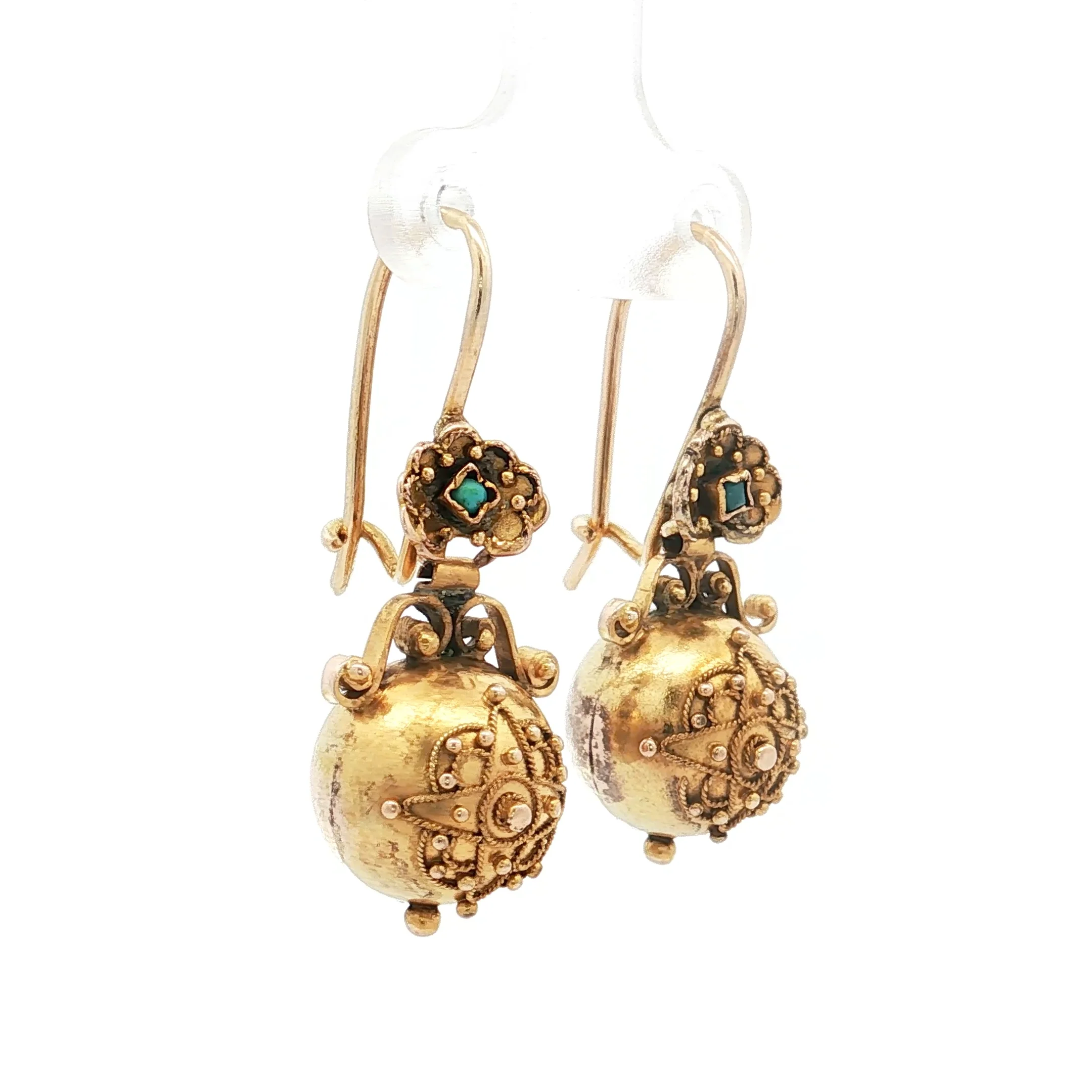 Antique Victorian Dangle Earrings in 14k Yellow Gold - Image 3