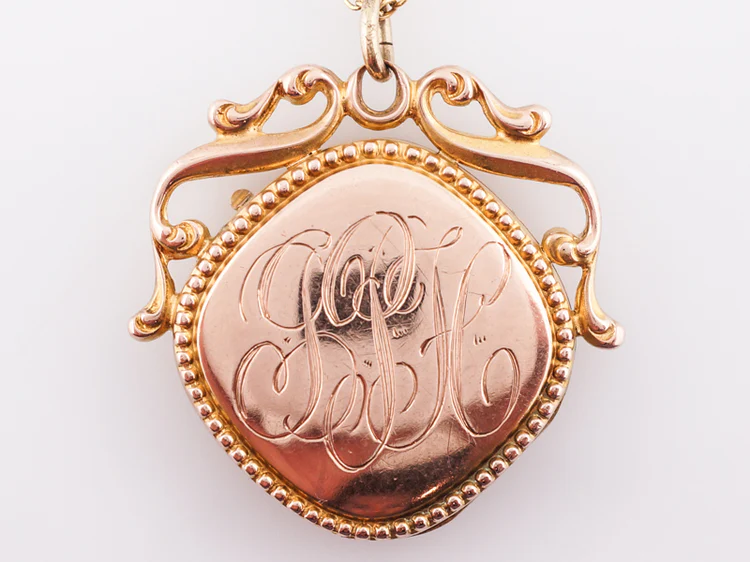 Antique Victorian Engraved Locket in 12k Yellow Gold - Image 2