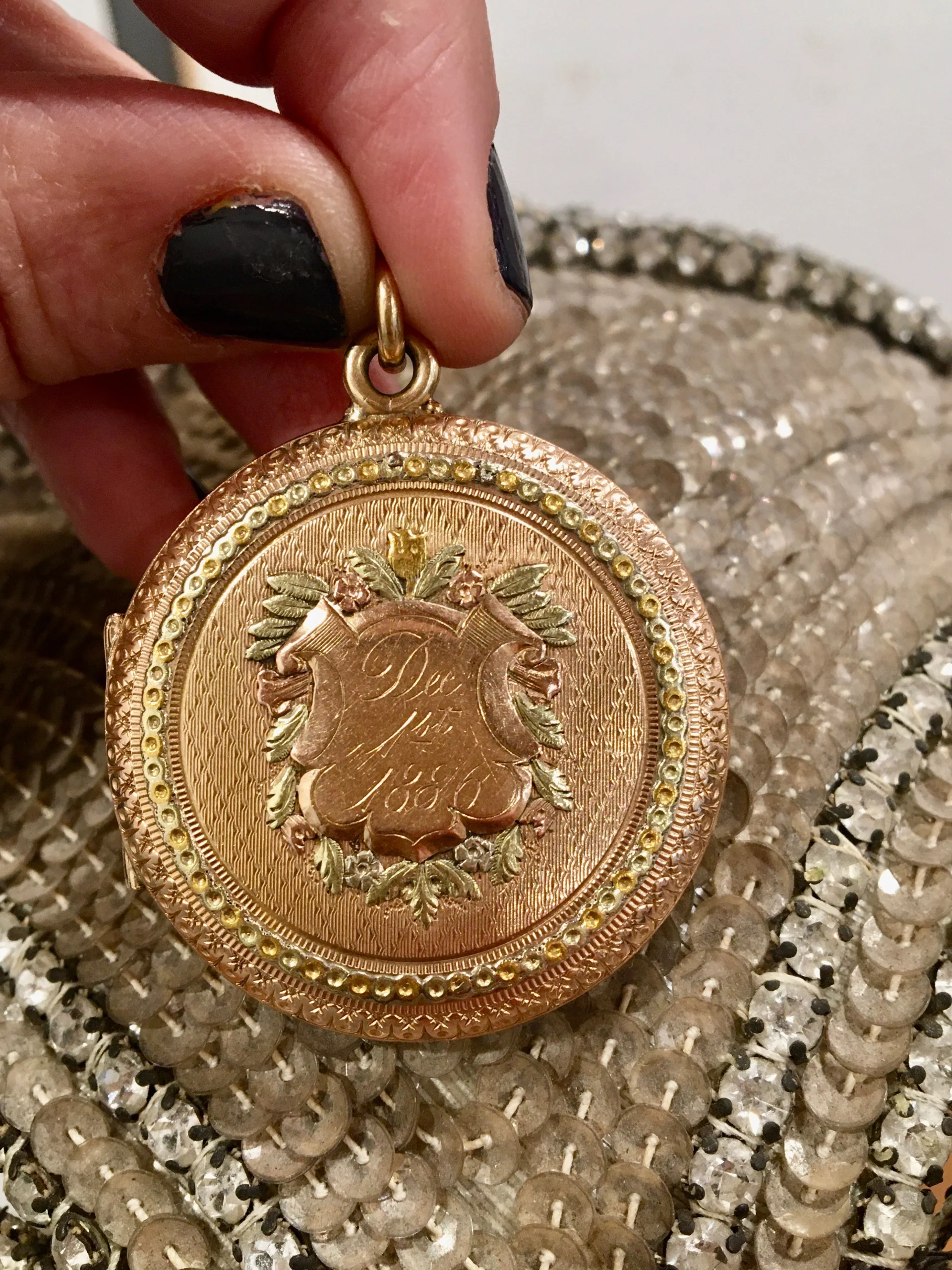 Antique Victorian Pendant w/ Diamond in Rose Gold - Image 4