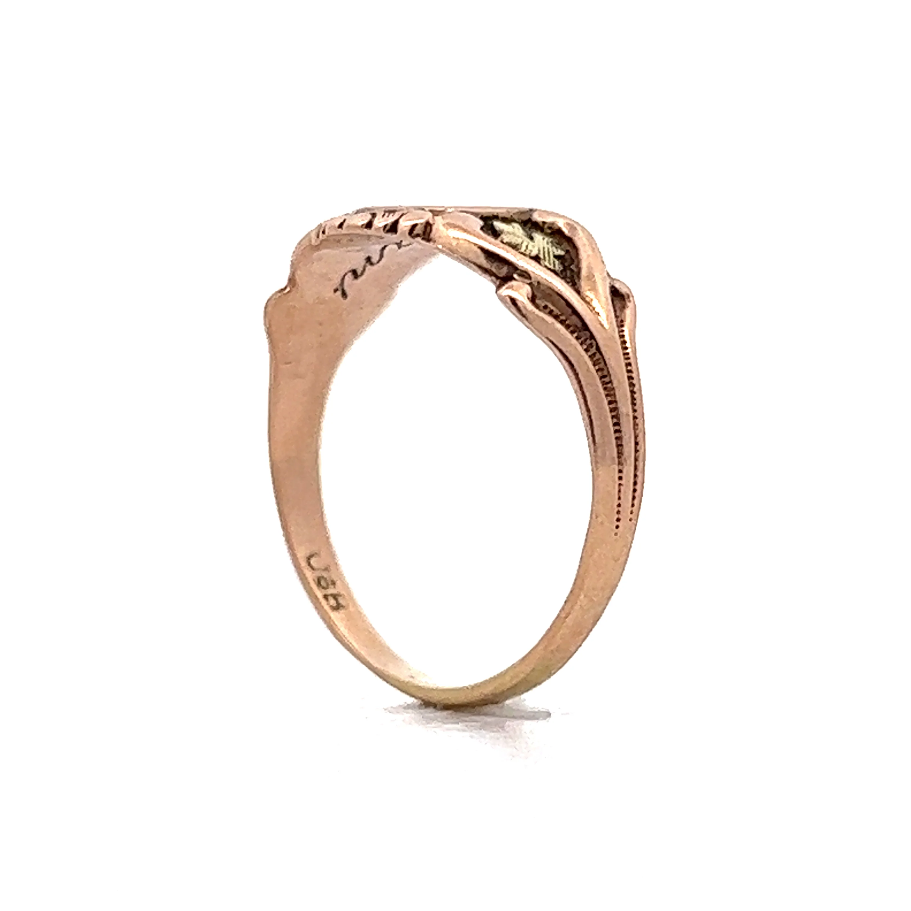 Antique Victorian Signet Ring in 10k Rose & Yellow Gold - Image 5