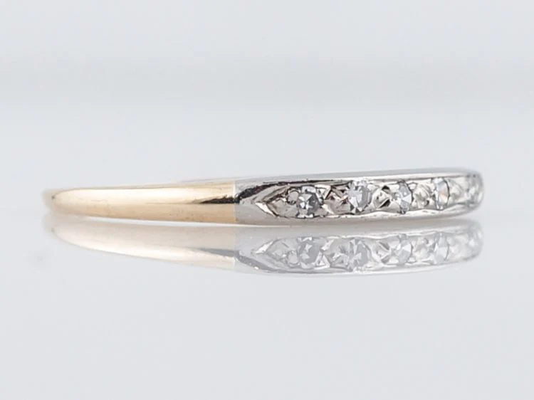 Antique Wedding Band Art Deco .08 Single Cut Diamonds in 14k Yellow Gold - Image 2