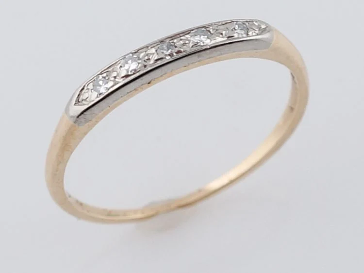 Antique Wedding Band Art Deco .08 Single Cut Diamonds in 14k Yellow Gold - Image 4