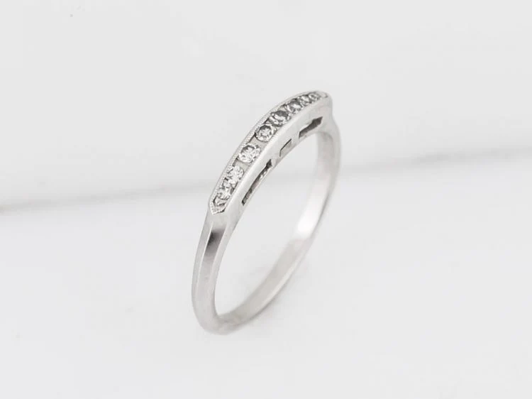 Antique Wedding Band Art Deco .10 Single Cut Diamonds in 18k White Gold - Image 4