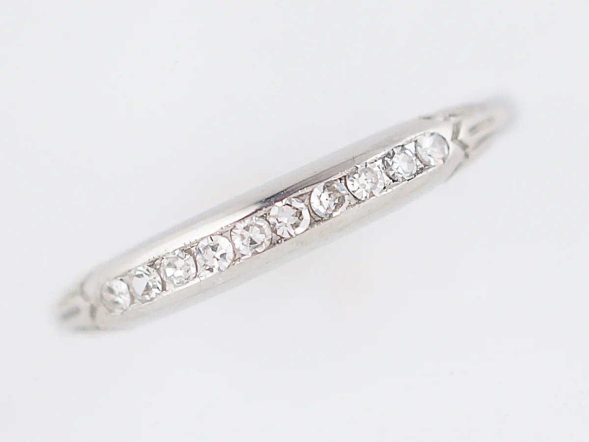 Antique Wedding Band Art Deco .10 Single Cut Diamonds in Platinum - Image 4