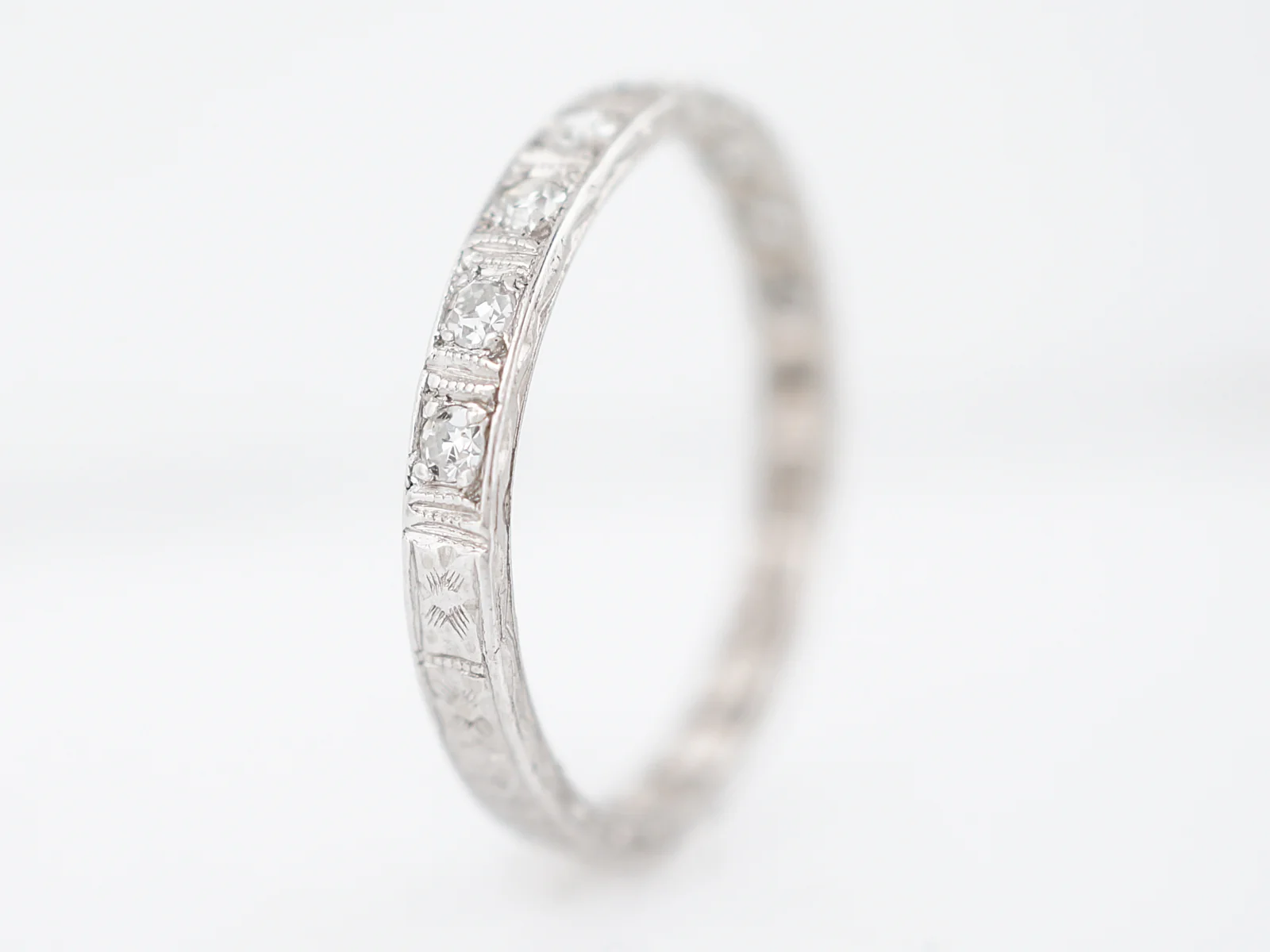 Antique Wedding Band Art Deco .27 Single Cut Diamonds in Platinum - Image 5