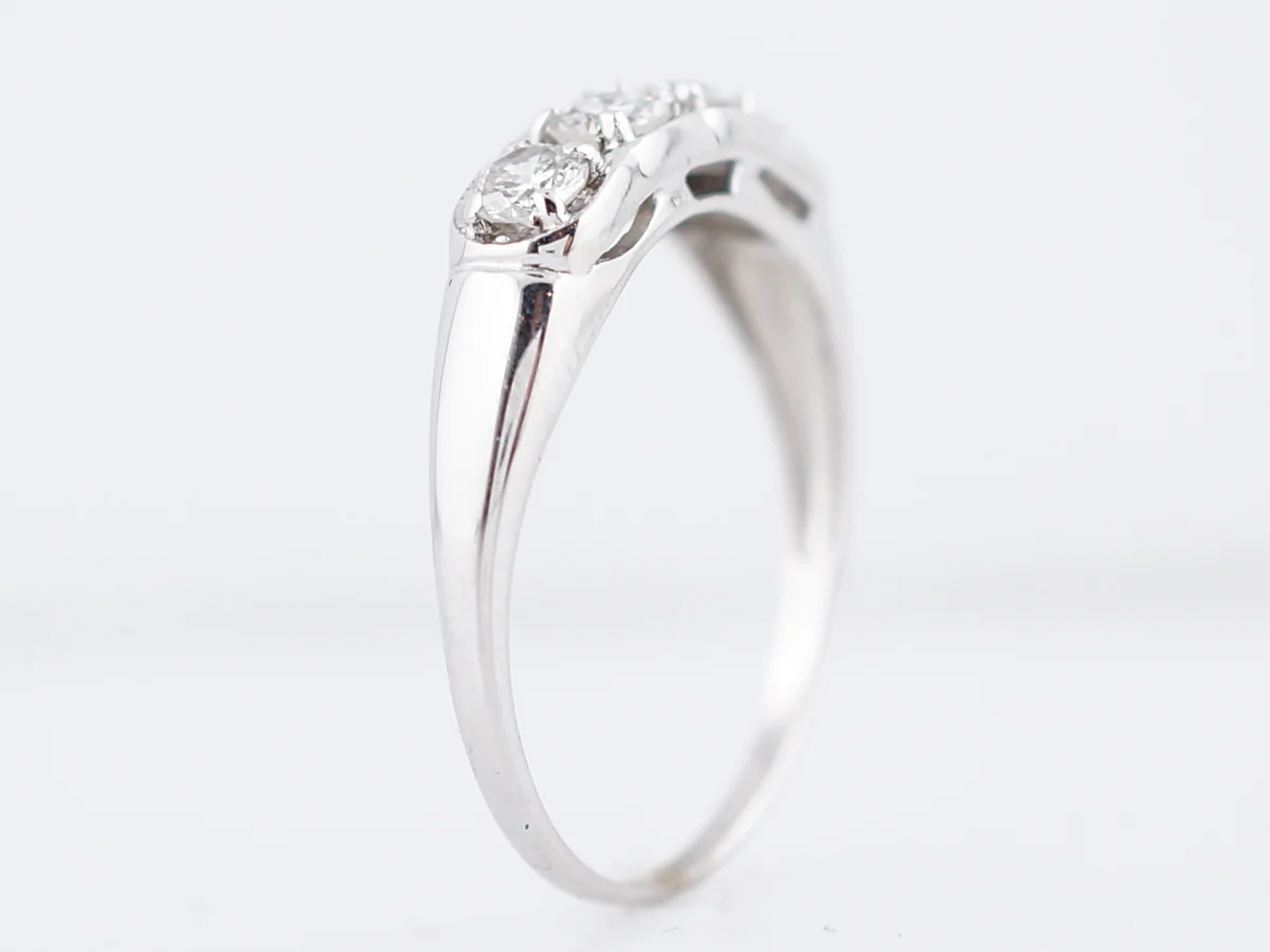 Antique Wedding Band Art Deco .84 Round Brilliant Cut Diamonds in 18k White Gold - Image 4