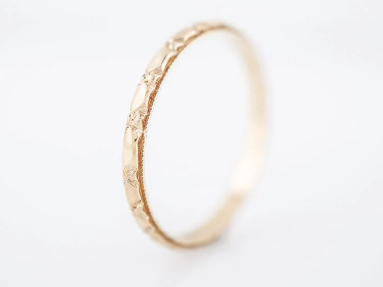 Antique Wedding Band Art Deco Geometric Pattern in 14k Yellow Gold - Image 3