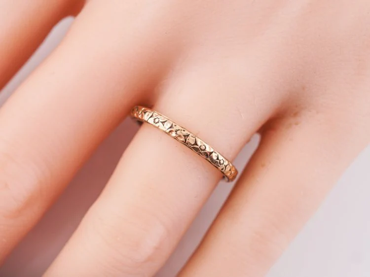 Antique Wedding Band Art Deco Orange Blossom in 14k White & Yellow Gold - Image 7