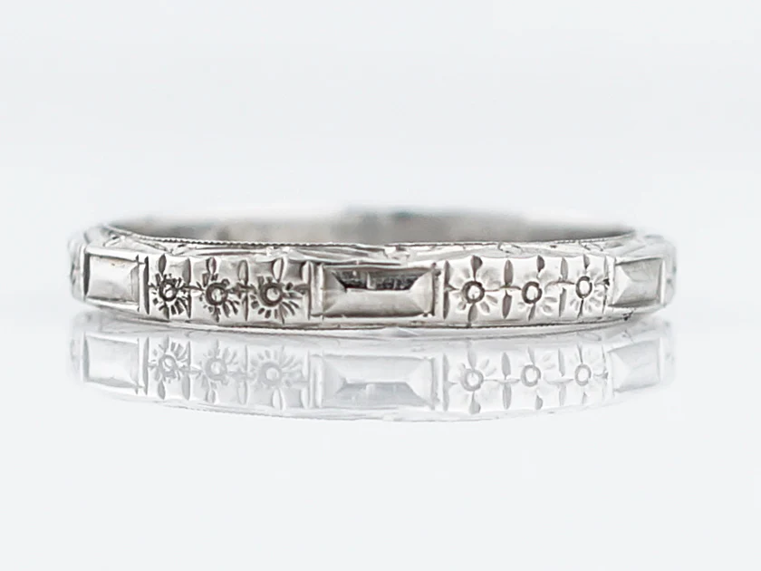 Antique Wedding Band Art Deco Orange Blossom in 18 Karat White Gold - Image 5