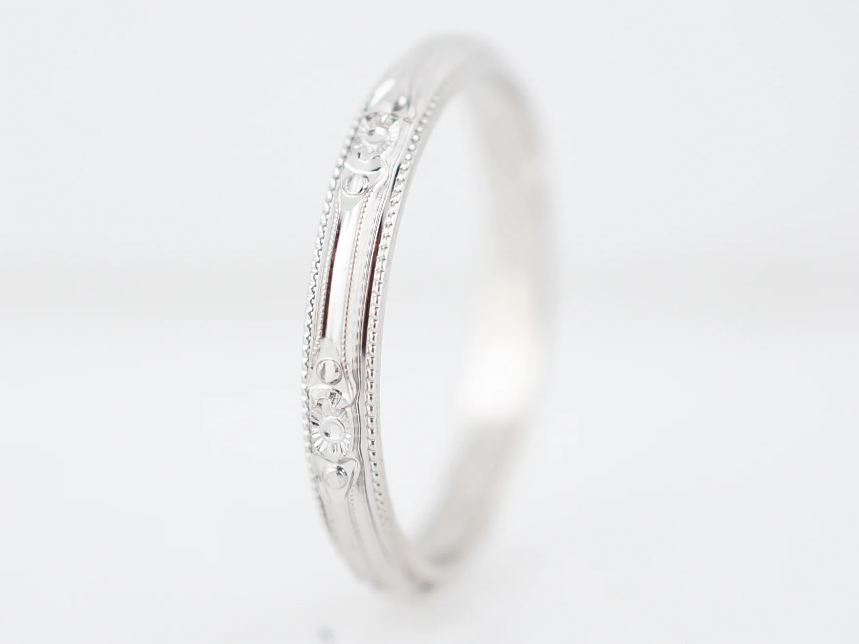 Antique Wedding Band Art Deco Orange Blossom in 14K White Gold - Image 2