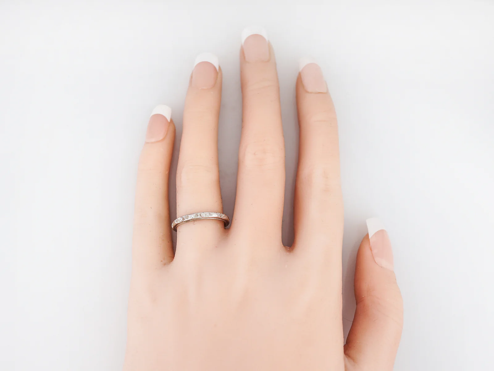 Antique Wedding Band Art Deco Orange Blossom in 14k White Gold - Image 4