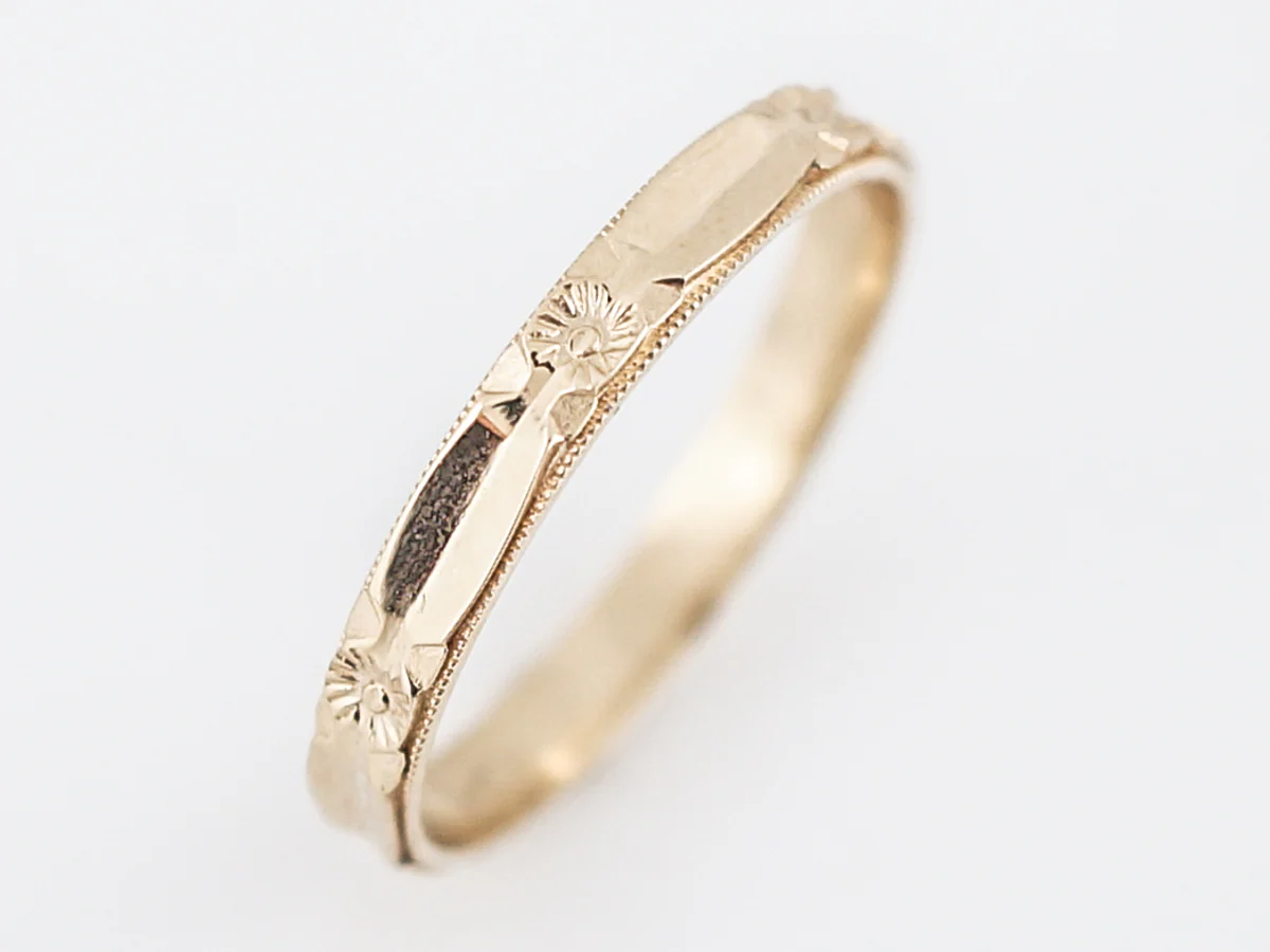 Antique Wedding Band Art Deco Orange Blossom in 14k Yellow Gold - Image 2