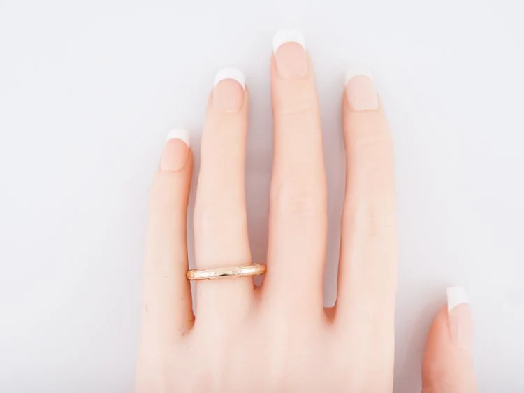 Antique Wedding Band Art Deco Orange Blossom in 14k Yellow Gold - Image 5