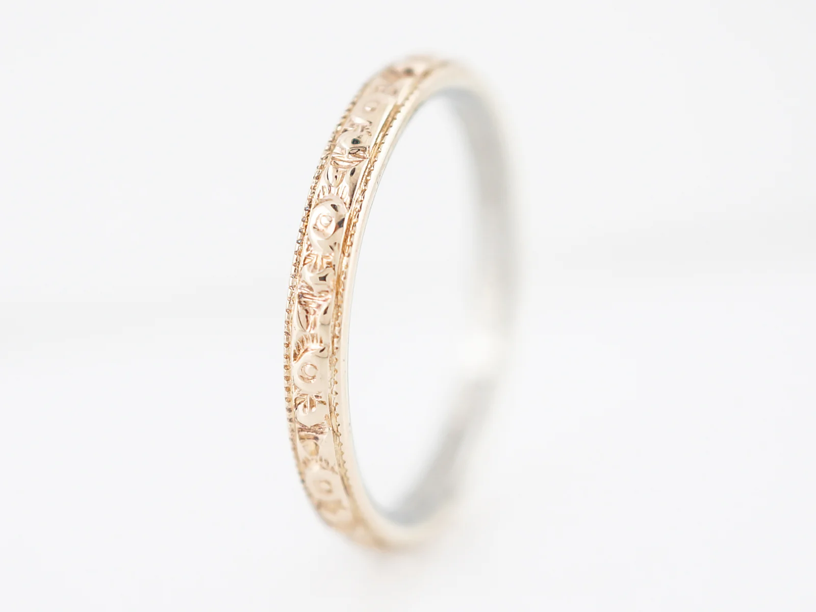 Antique Wedding Band Art Deco Orange Blossom in 14k Yellow Gold - Image 3