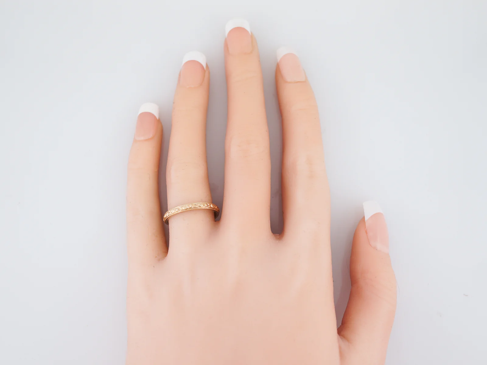 Antique Wedding Band Art Deco Orange Blossom in 14k Yellow Gold - Image 5