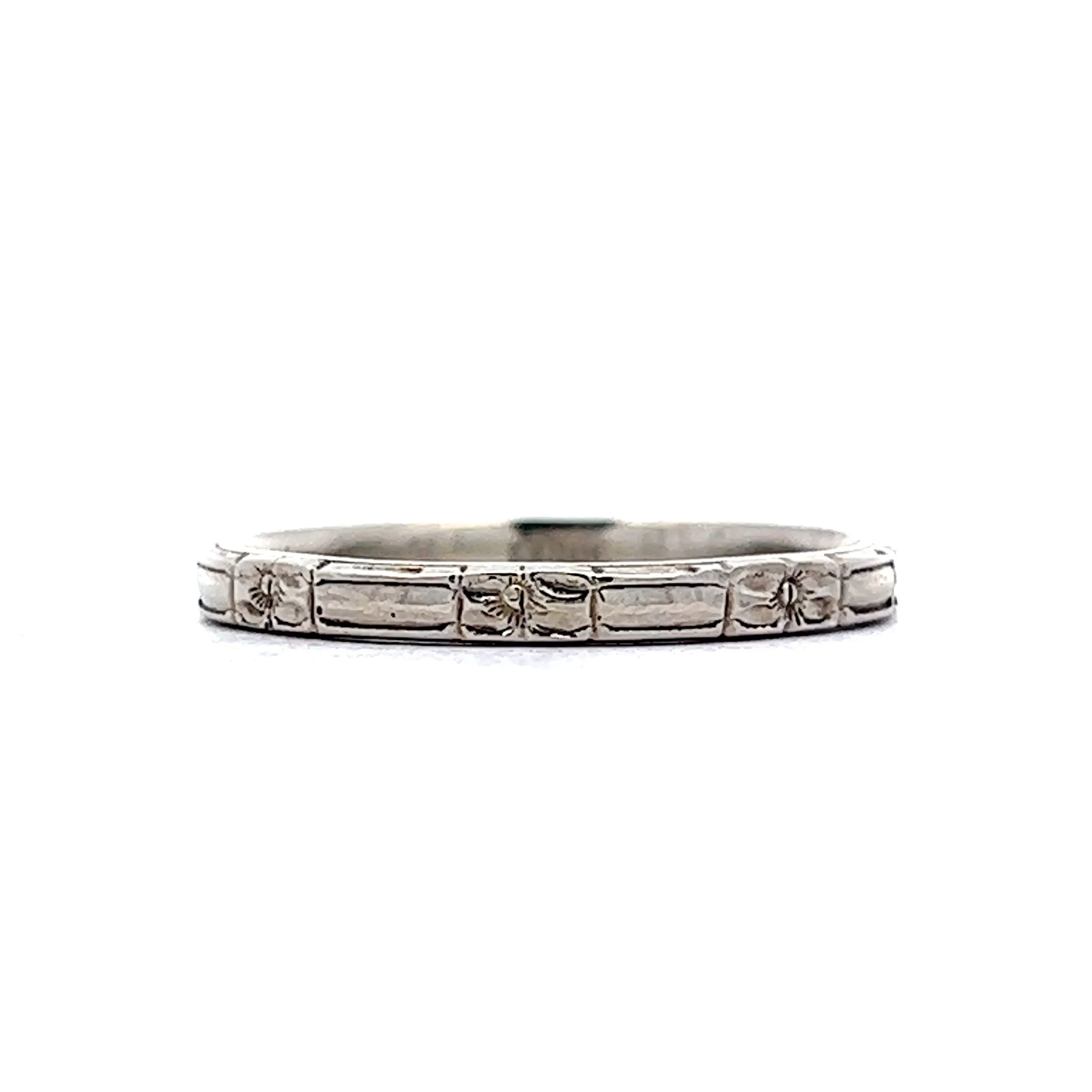 Antique Wedding Band Art Deco Orange Blossom in 18k White Gold