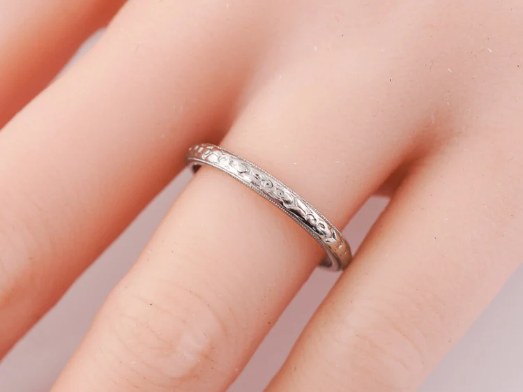 Antique Wedding Band Art Deco Orange Blossom in Platinum - Image 7