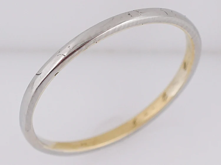 Antique Wedding Band Early Art Deco in 18k White & Yellow Gold - Image 2